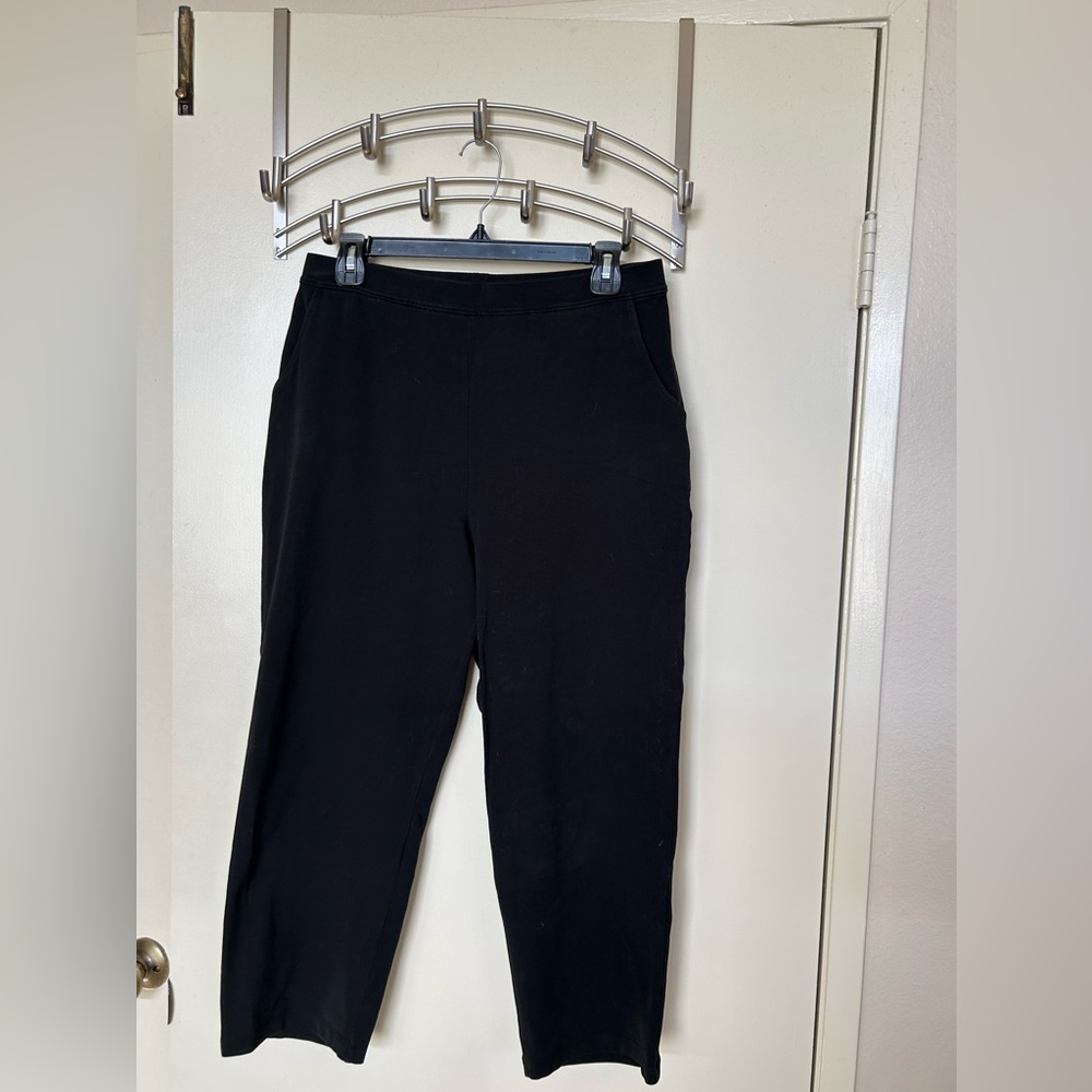 LL Bean Cropped Black Knit Wide Legged Pants- Size Med Reg